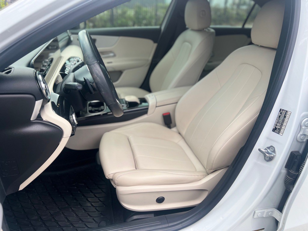 2020 Mercedes-Benz A Image 11