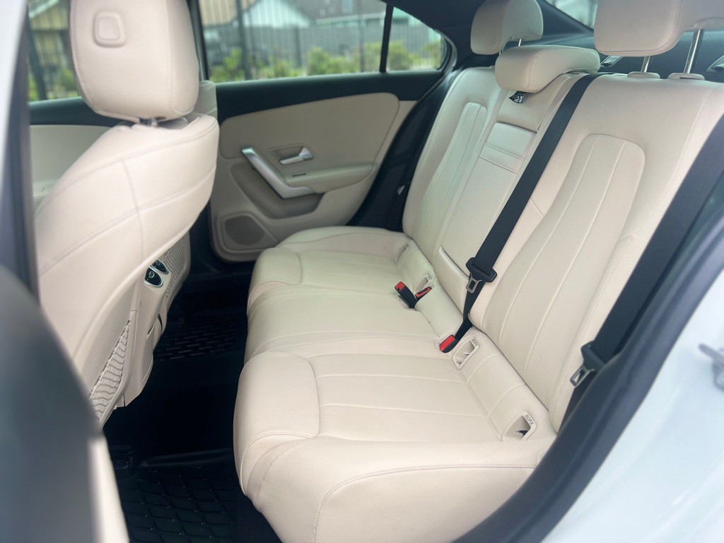 2020 Mercedes-Benz A Image 15