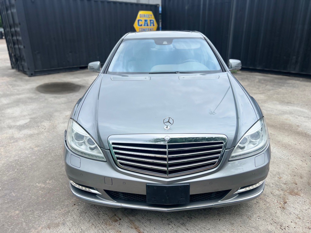 2013 Mercedes-Benz S-Class Image 2