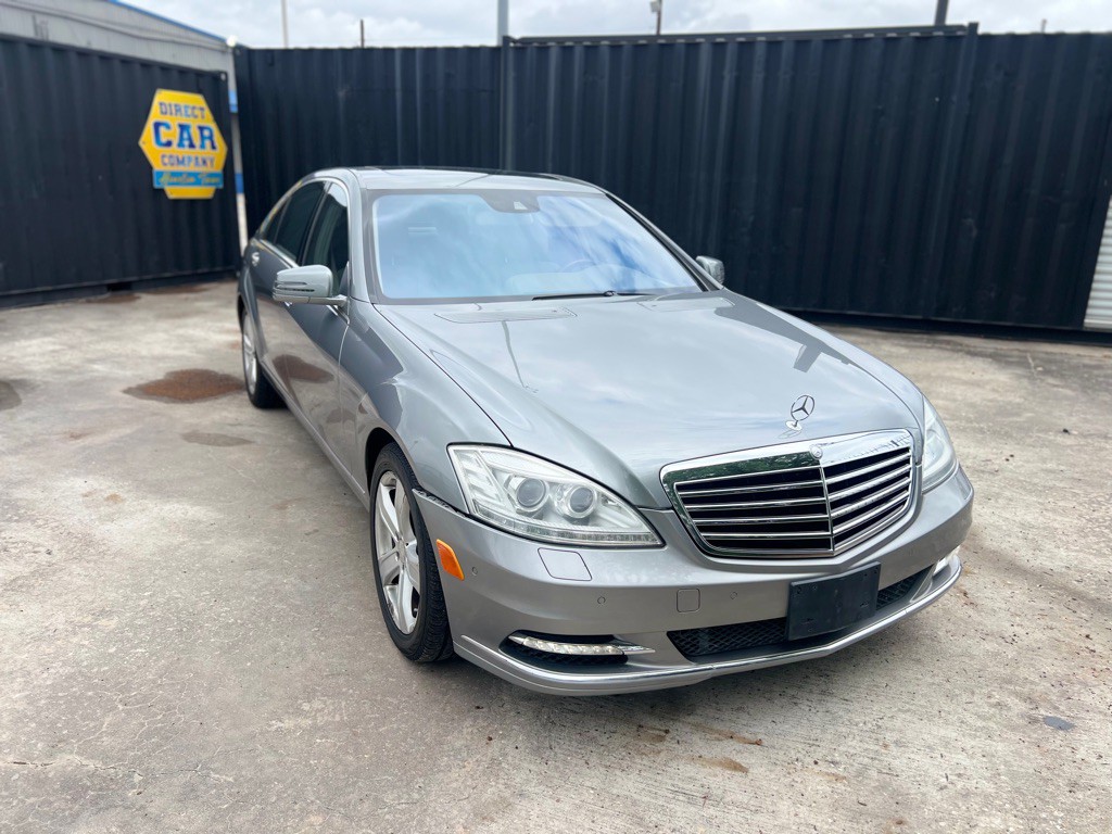 2013 Mercedes-Benz S-Class Image 3