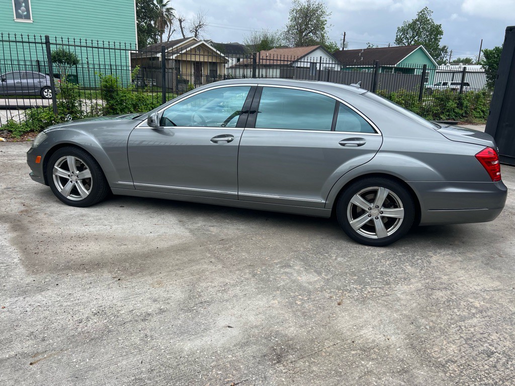 2013 Mercedes-Benz S-Class Image 8