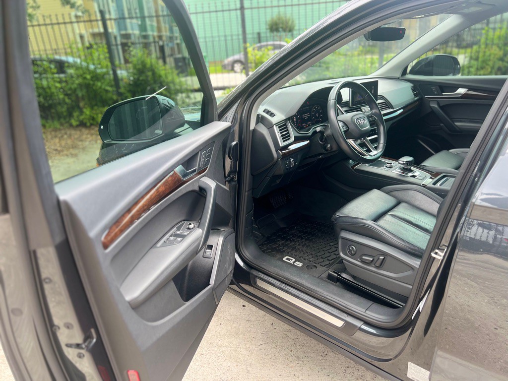 2019 Audi Q5 Image 10