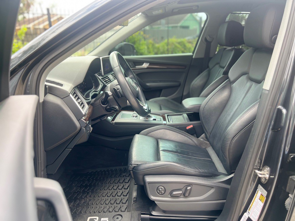 2019 Audi Q5 Image 11