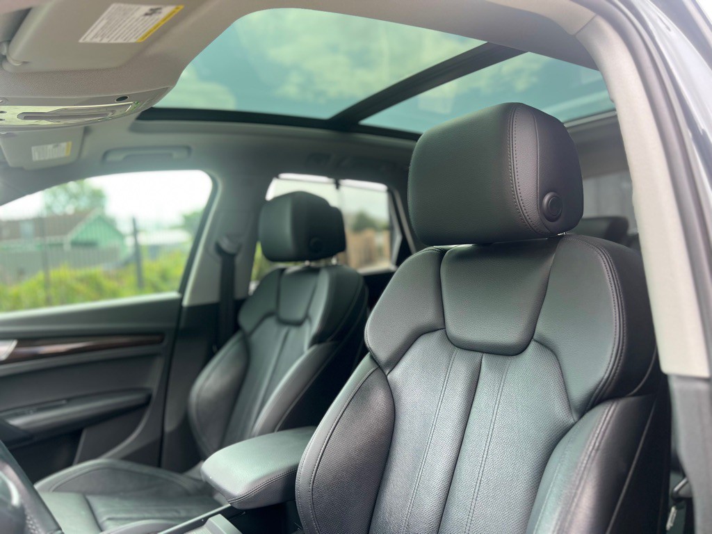 2019 Audi Q5 Image 12
