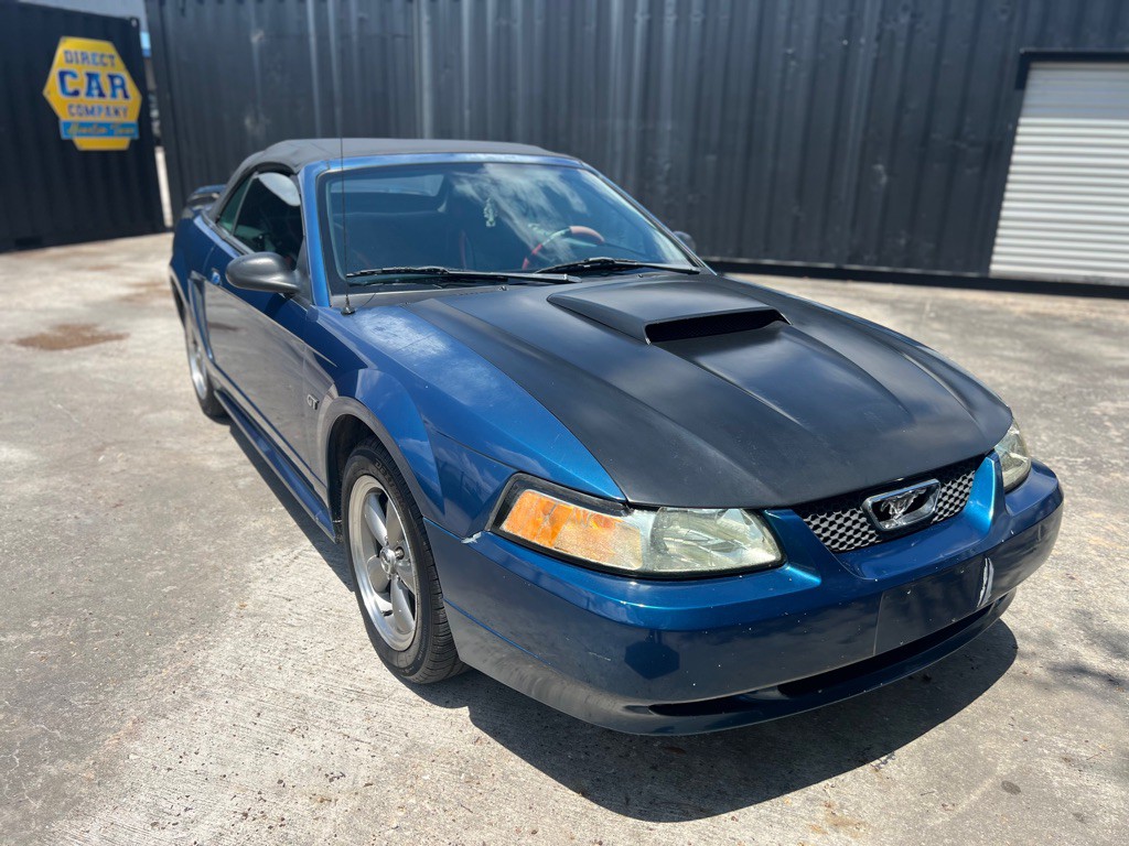 2000 Ford Mustang Image 3