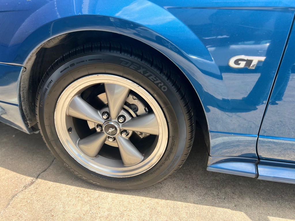 2000 Ford Mustang Image 14