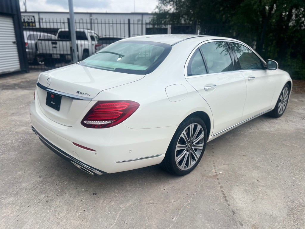 2019 Mercedes-Benz E-Class Image 5