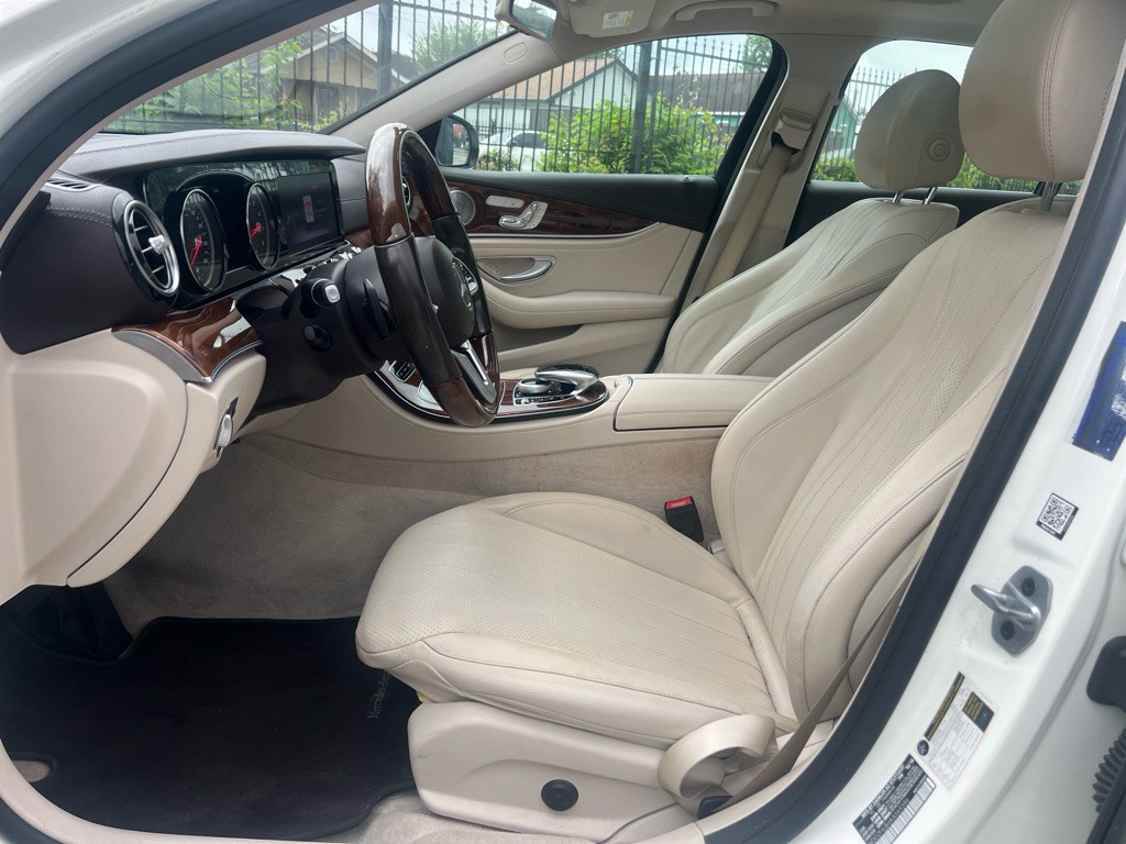 2019 Mercedes-Benz E-Class Image 13