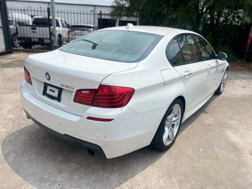 2016 BMW 5 Series Image 5