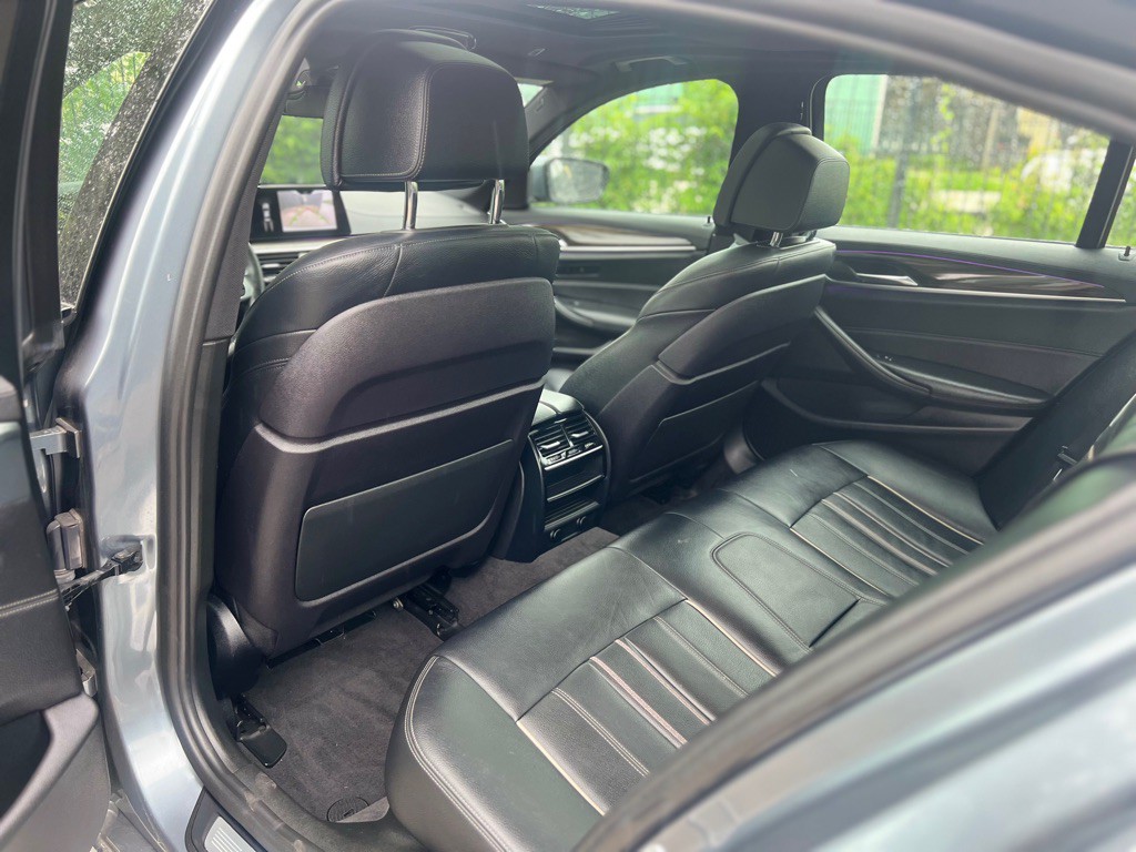 2018 BMW 5 Series Image 14