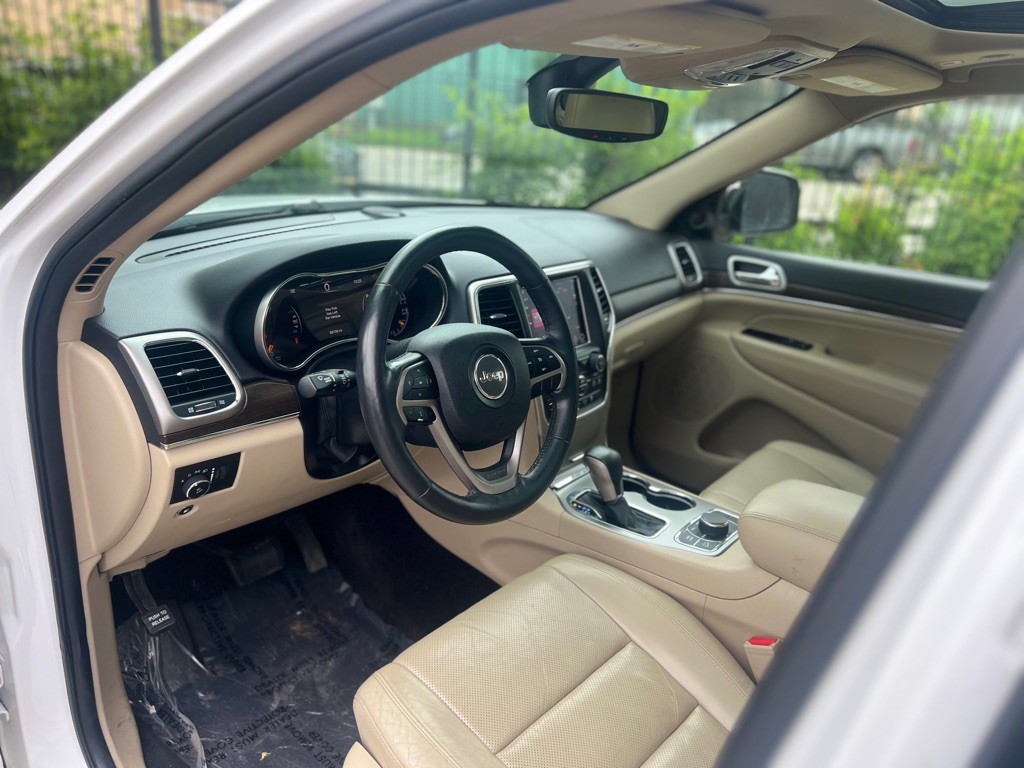 2018 Jeep Grand Cherokee Image 9