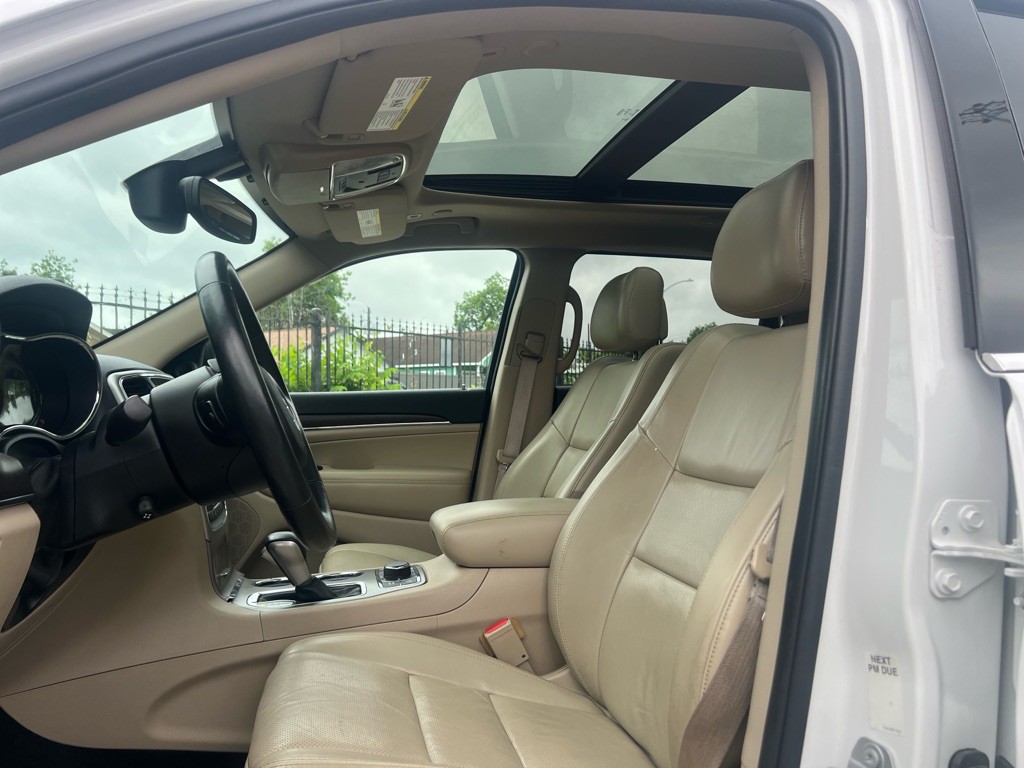 2018 Jeep Grand Cherokee Image 12