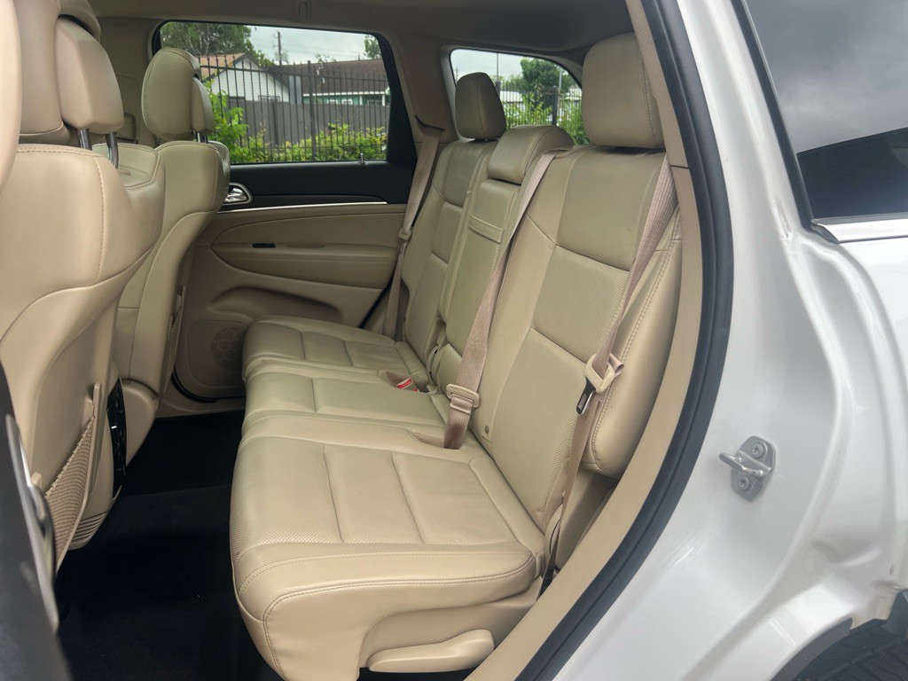 2018 Jeep Grand Cherokee Image 16
