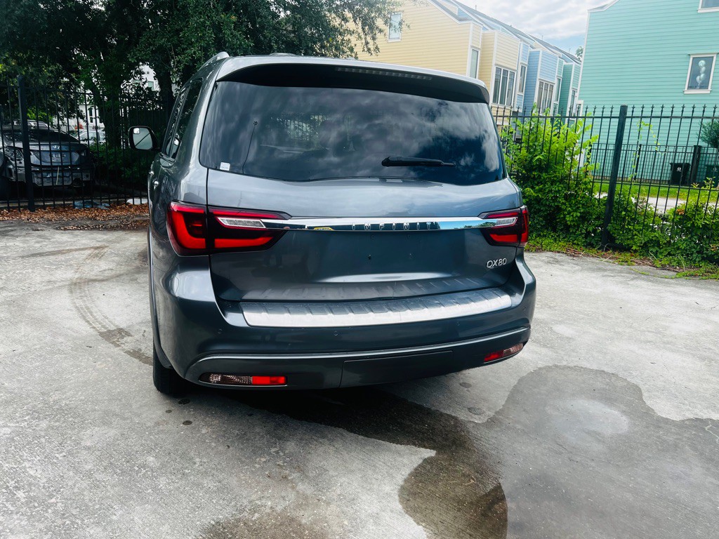 2018 INFINITI QX80 Image 6