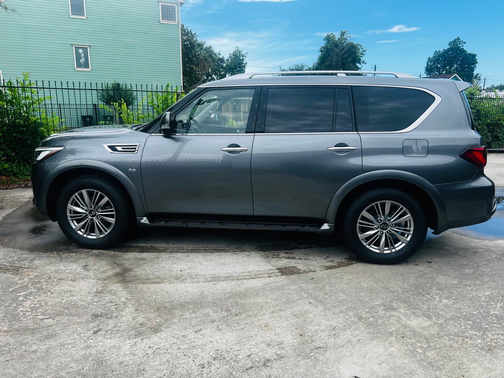 2018 INFINITI QX80 Image 8