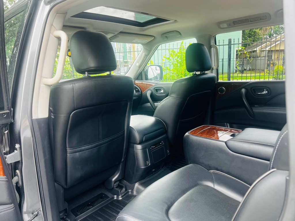 2018 INFINITI QX80 Image 14