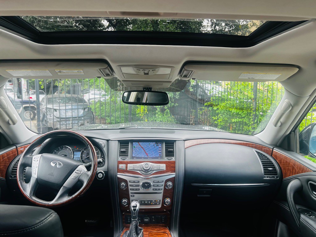 2018 INFINITI QX80 Image 19