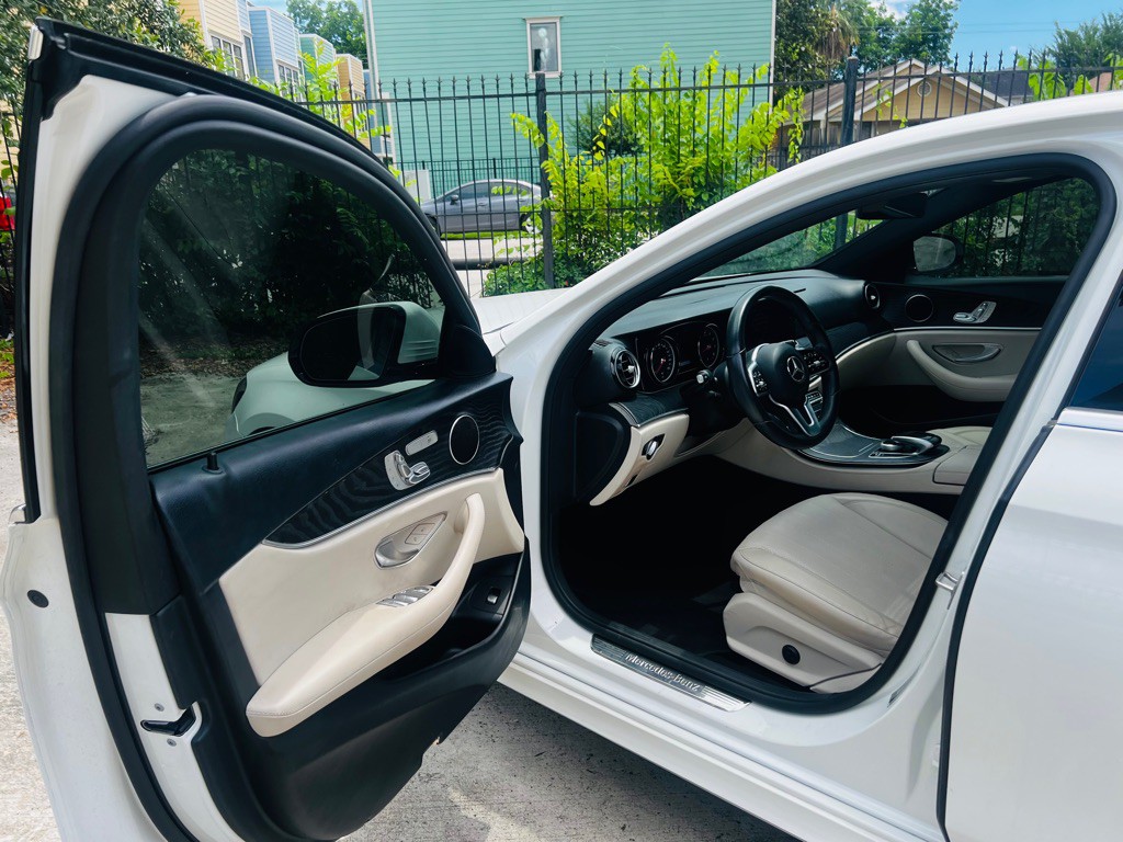 2019 Mercedes-Benz E-Class Image 10