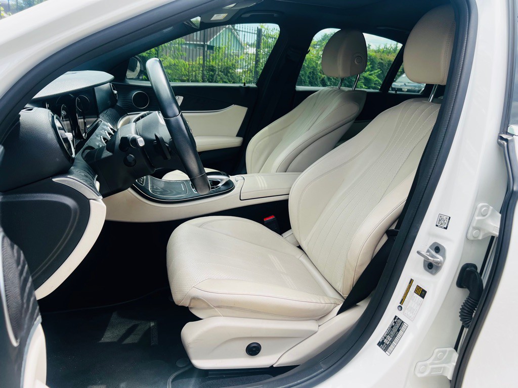 2019 Mercedes-Benz E-Class Image 12