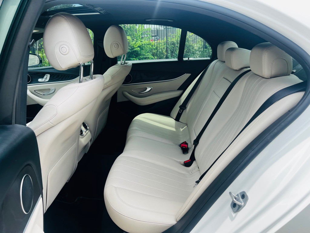 2019 Mercedes-Benz E-Class Image 16