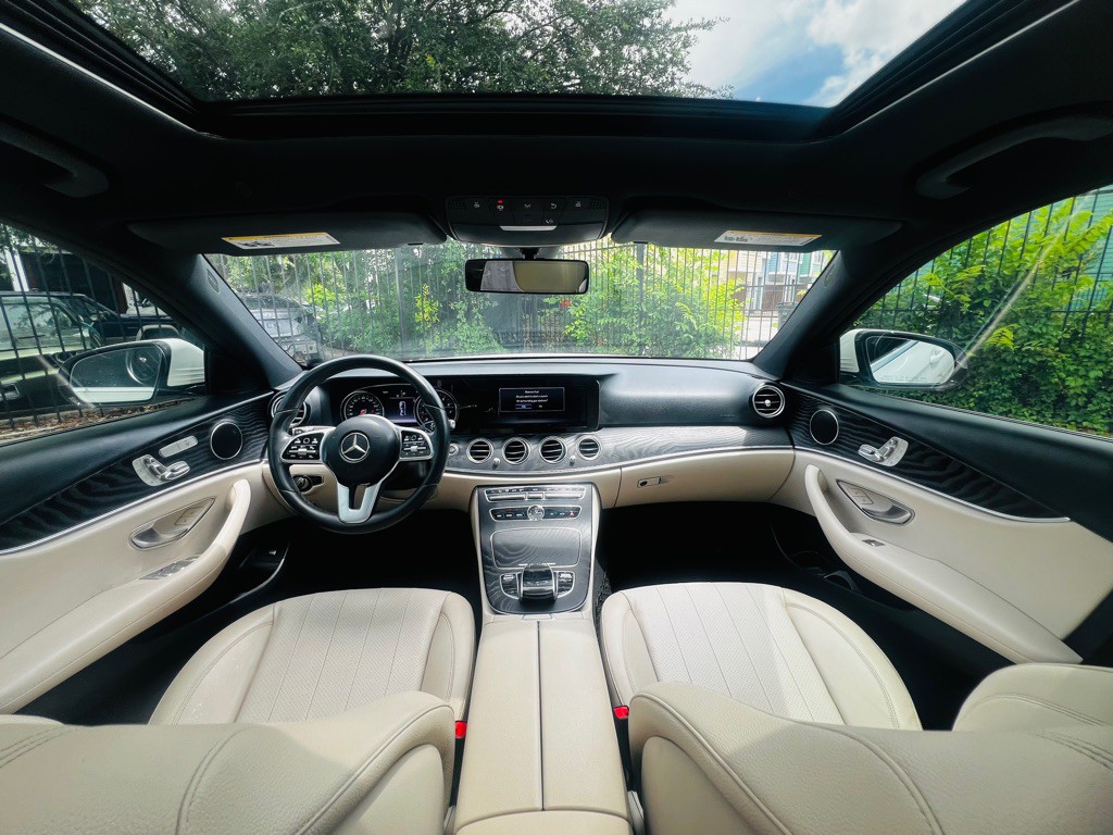 2019 Mercedes-Benz E-Class Image 18