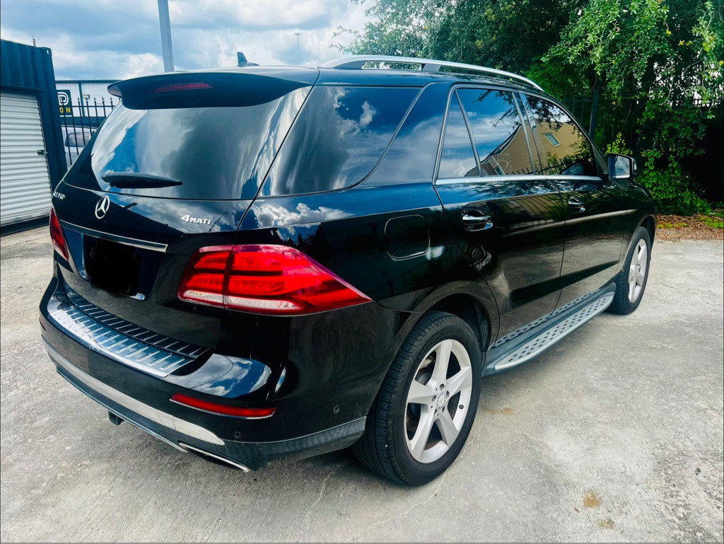 2017 Mercedes-Benz GLE-Class Image 5