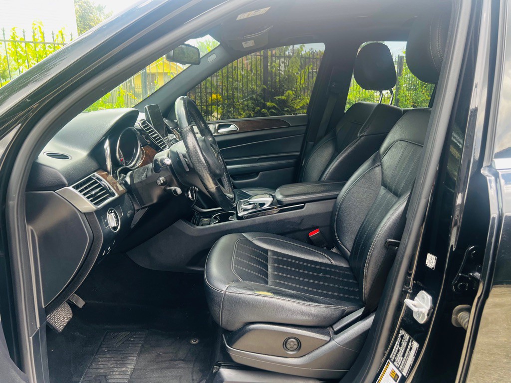 2017 Mercedes-Benz GLE-Class Image 11