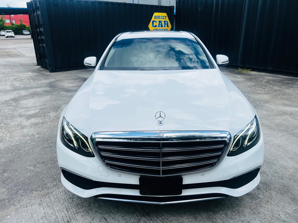 2017 Mercedes-Benz E-Class Image 2