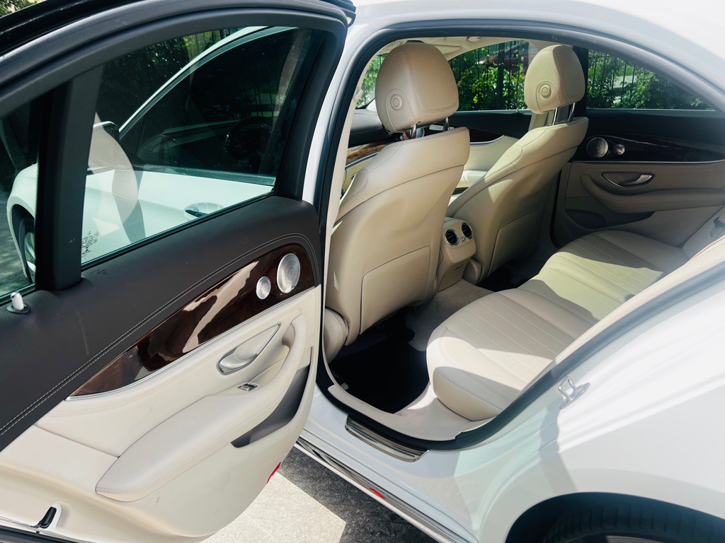 2017 Mercedes-Benz E-Class Image 15