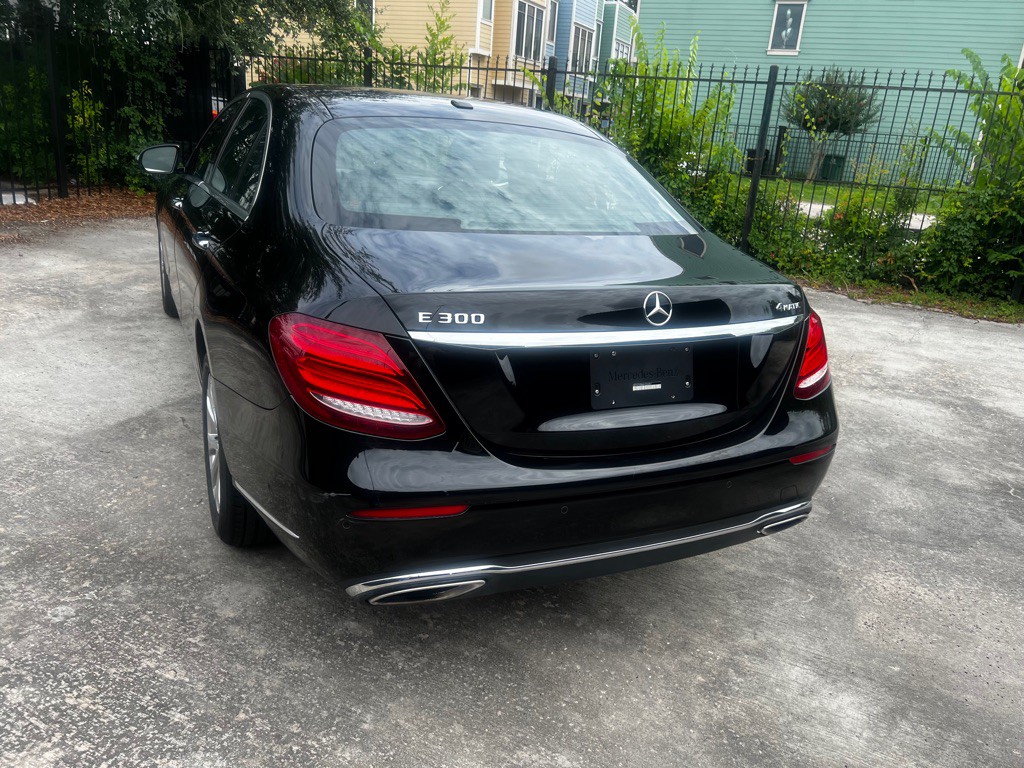 2019 Mercedes-Benz E-Class Image 6