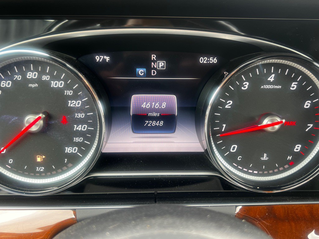 2019 Mercedes-Benz E-Class Image 18