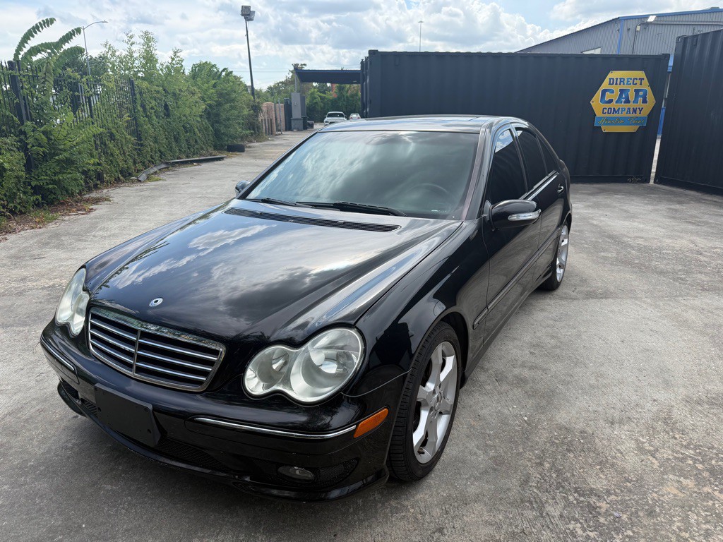 2007 Mercedes-Benz C-Class Image 1