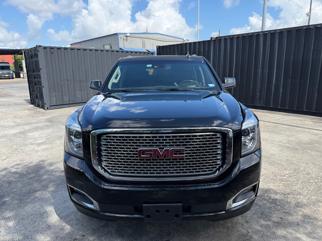 2015 GMC Yukon Image 2