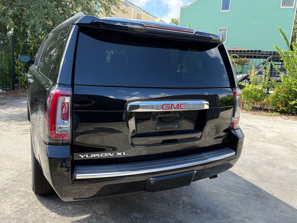2015 GMC Yukon Image 6