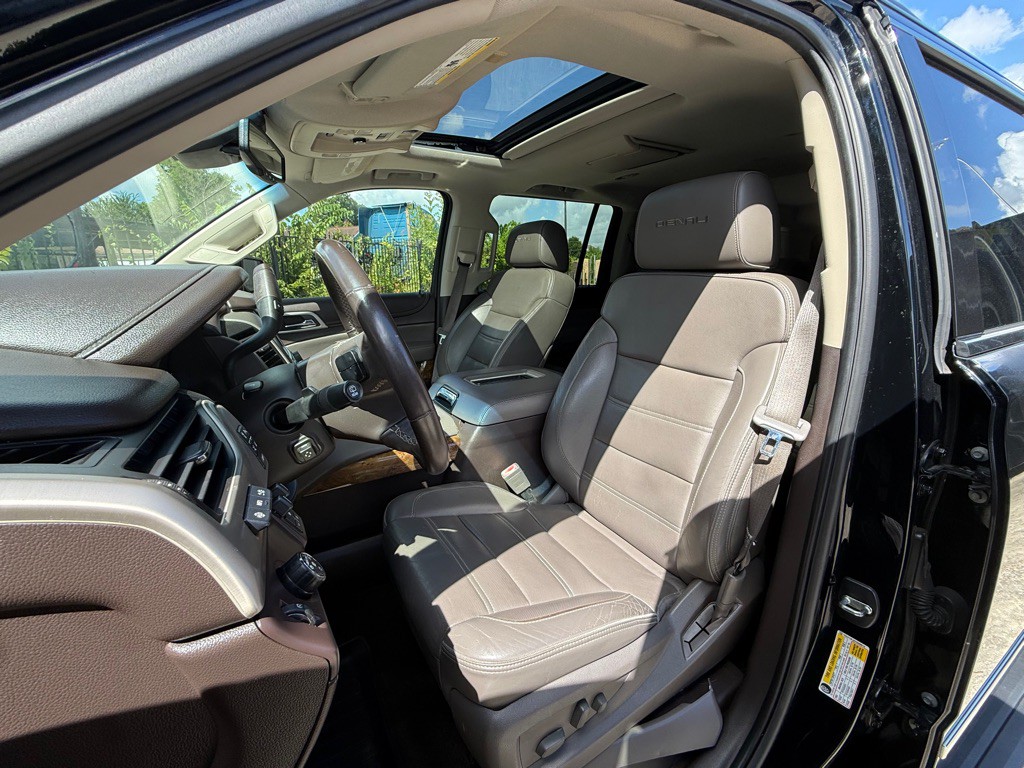 2015 GMC Yukon Image 12