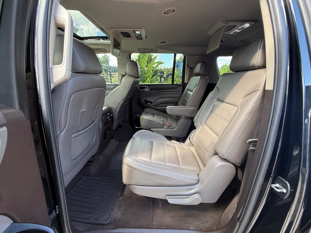 2015 GMC Yukon Image 16