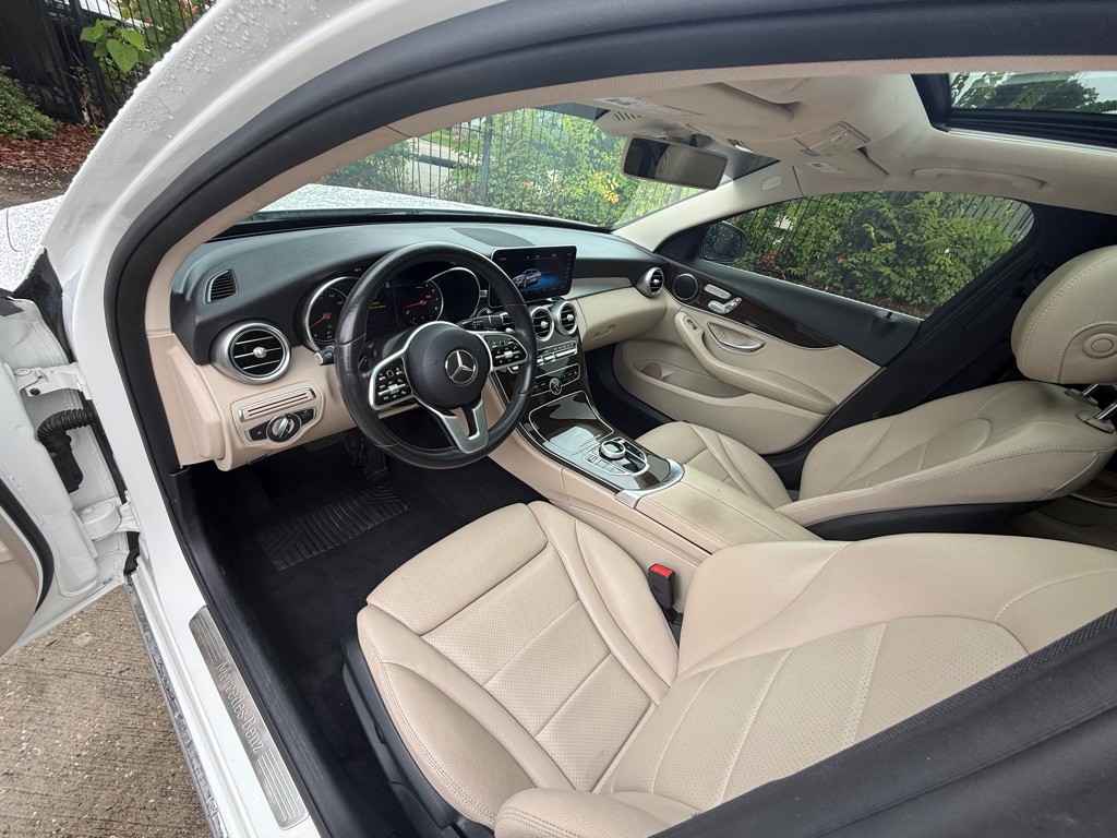 2019 Mercedes-Benz C-Class Image 9