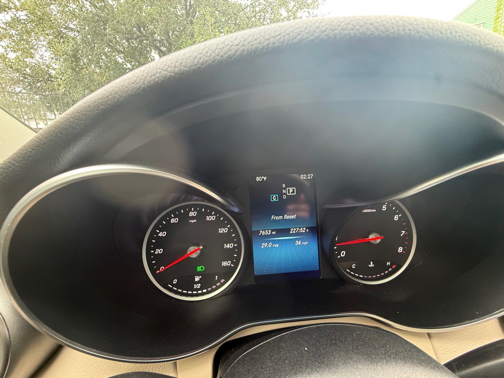 2019 Mercedes-Benz C-Class Image 19