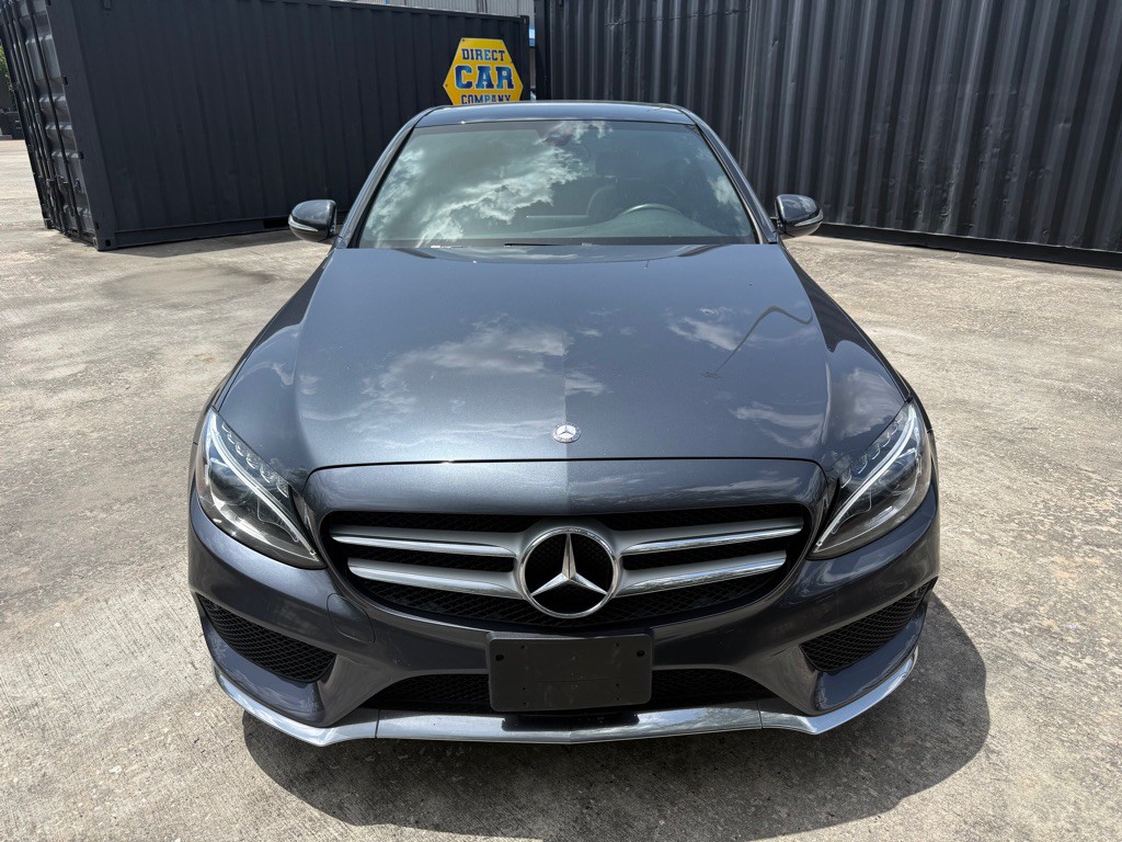 2015 Mercedes-Benz C-Class Image 2