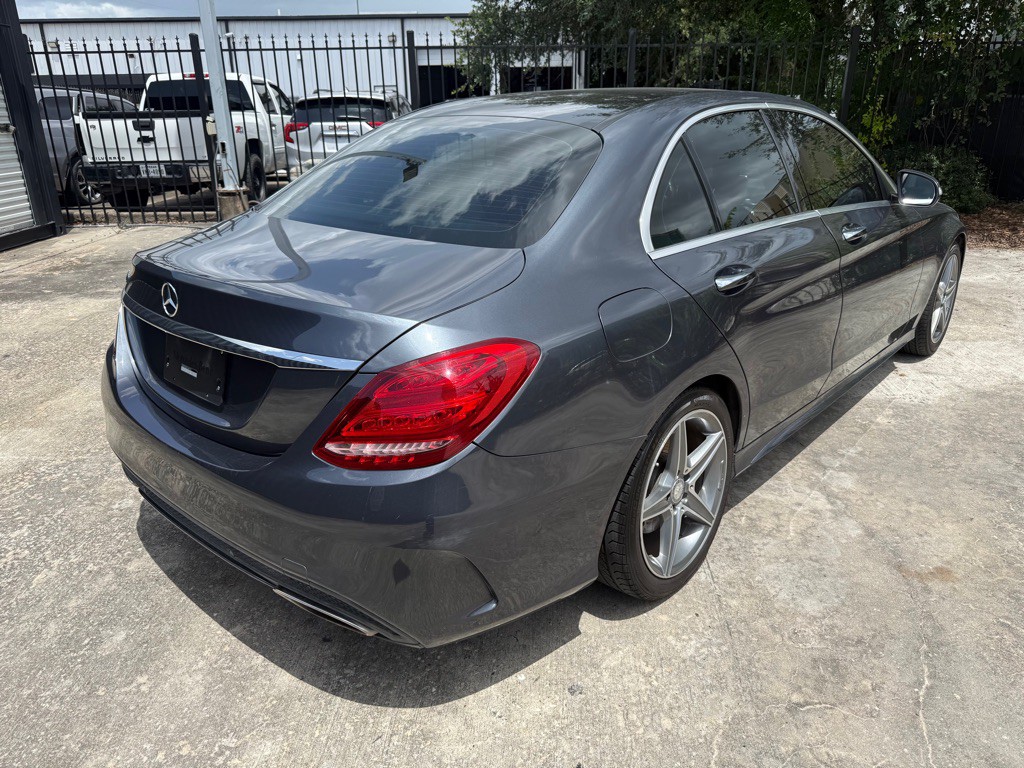 2015 Mercedes-Benz C-Class Image 5