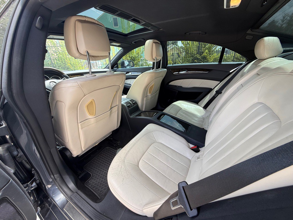 2012 Mercedes-Benz CLS-Class Image 14