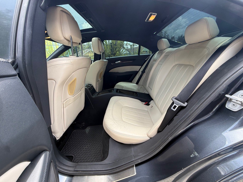 2012 Mercedes-Benz CLS-Class Image 16