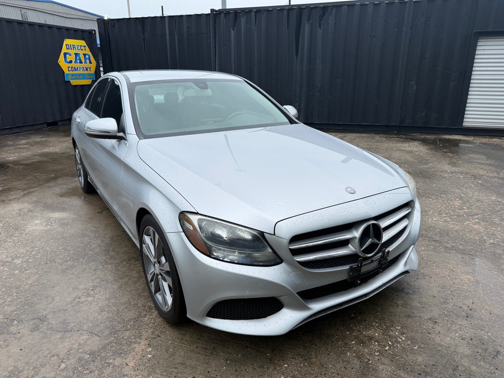 2016 Mercedes-Benz C-Class Image 3