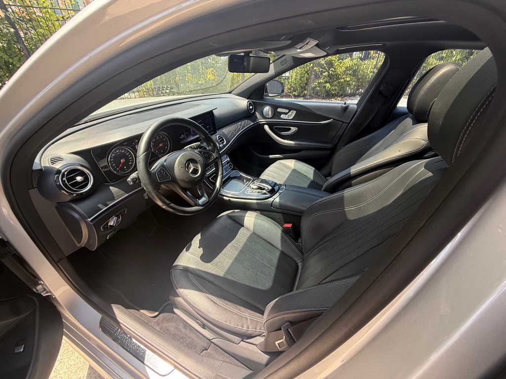2017 Mercedes-Benz E-Class Image 9