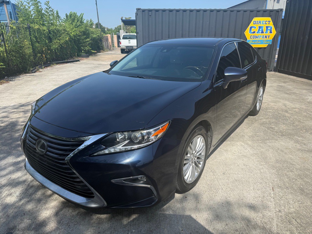 2016 Lexus ES Image 1