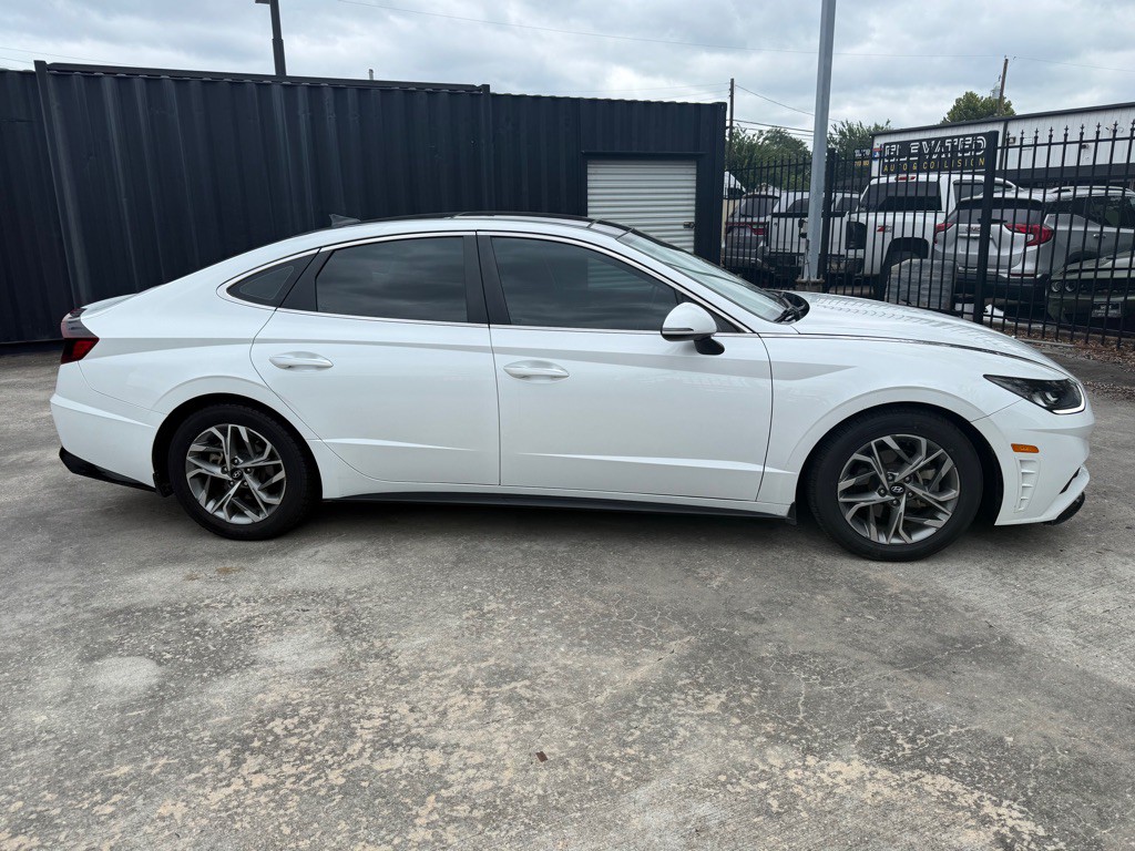 2022 Hyundai Sonata Image 4