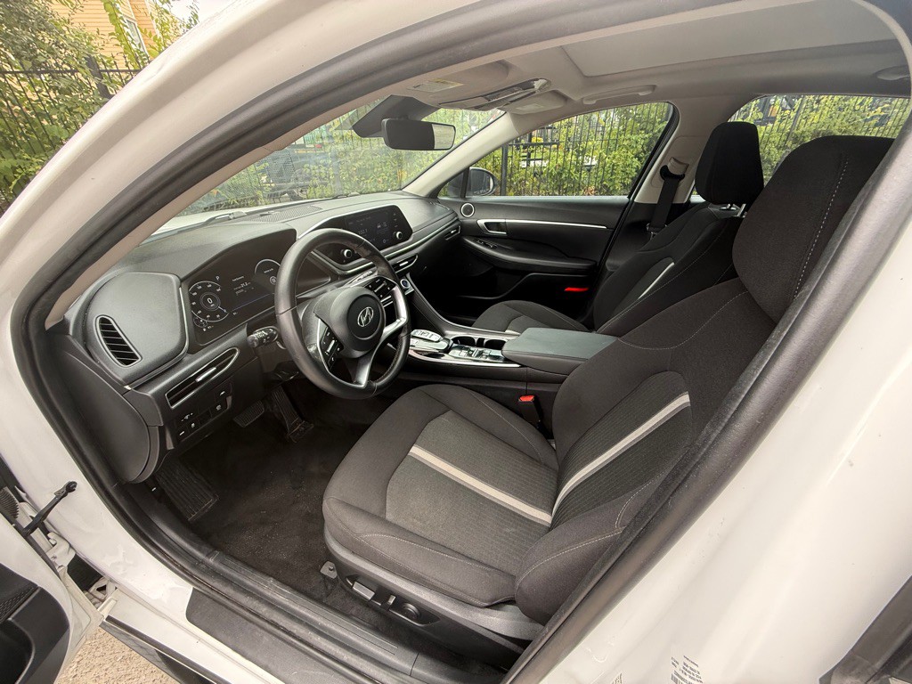 2022 Hyundai Sonata Image 9