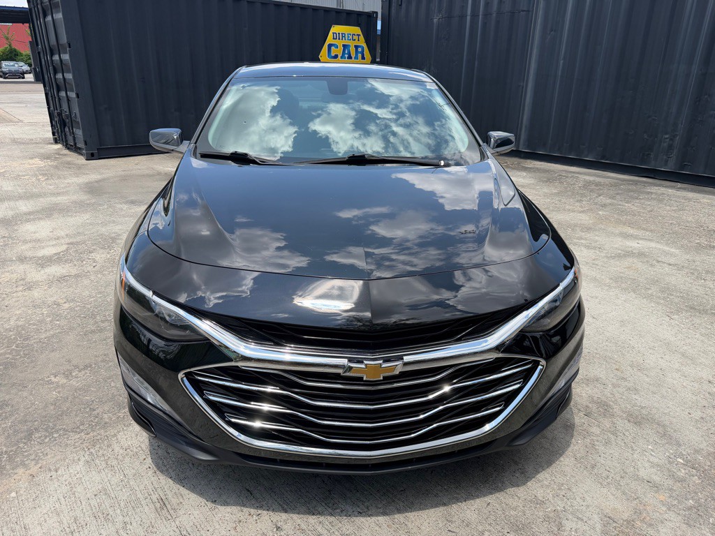 2021 Chevrolet Malibu Image 2