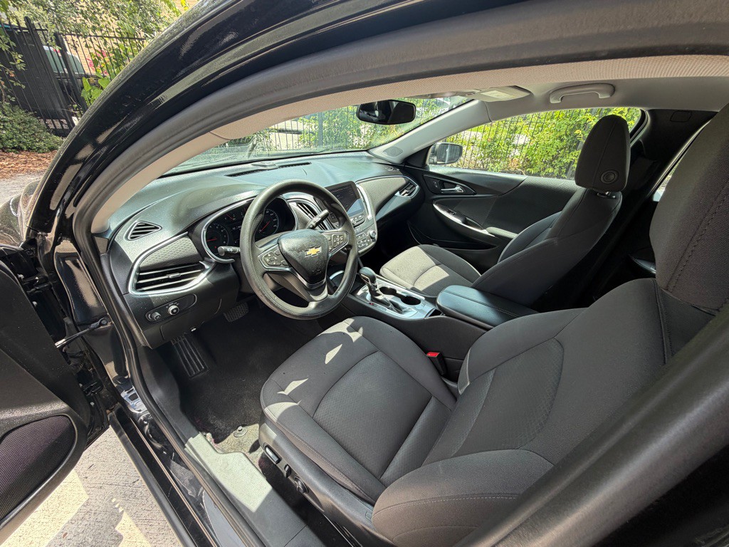 2021 Chevrolet Malibu Image 9
