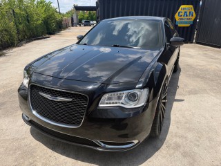 Image for 2019 Chrysler 300 Touring ID: 7559190